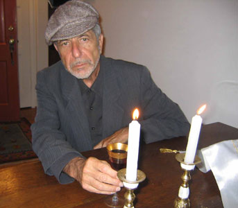 leonard_cohen_szombati asztalnál.jpg