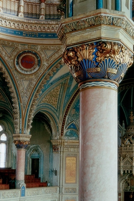 szeged oszlop.jpg