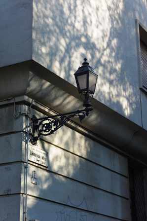 Lampa web Klein.jpg Lampa web Klein.jpg