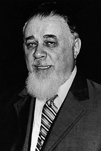 MosesRosen1.jpg