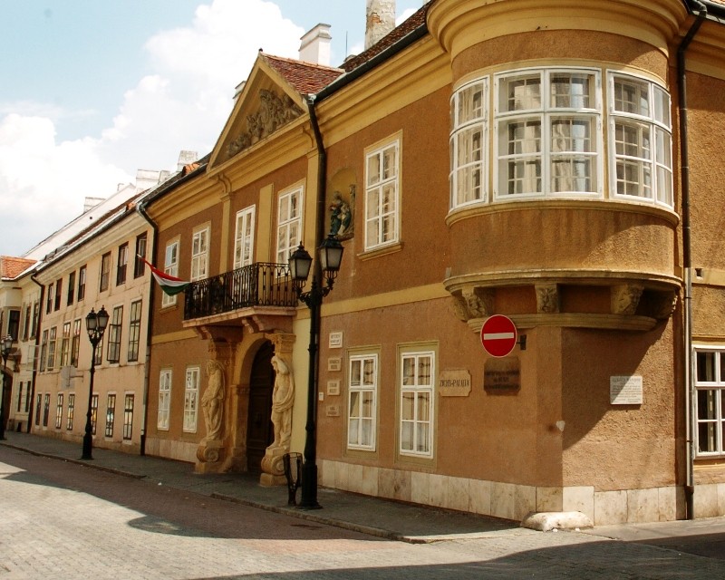 zichy palota