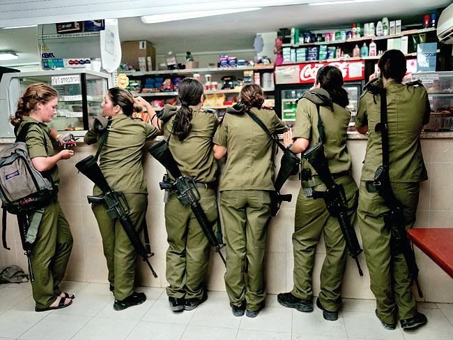 03_sraeli_female_soldiers_idf_women02