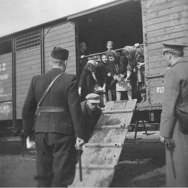 Pozsony 1942