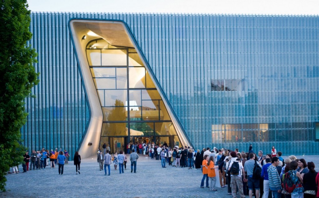Varsói Zsidó Múzeum (forrás jewish-heritage-europe.eu)