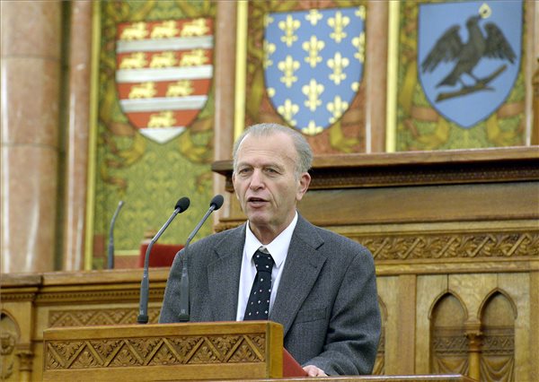 Embermentők konferencia 2 Harasztui György fotó Soós Lajos MTI
