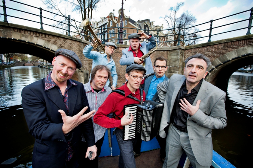 9 - Amsterdam Klezmer Band_by Fred van Diem