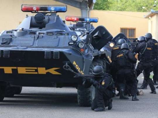 tek