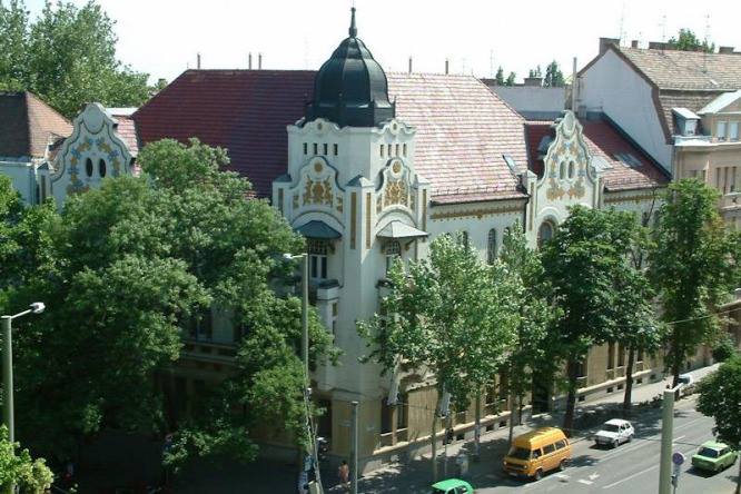 Ságvári