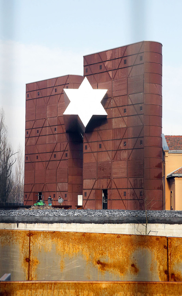 20150127 Sorsok Háza