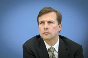 Staatssekretär Steffen Seibert, Sprecher der Bundesregierung, während einer Pressekonferenz in der Bundespressekonferenz zu aktuellen Themen der Innen- und Außenpolitik.