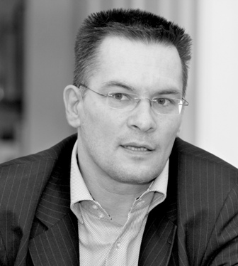 7 - Ruff Tibor
