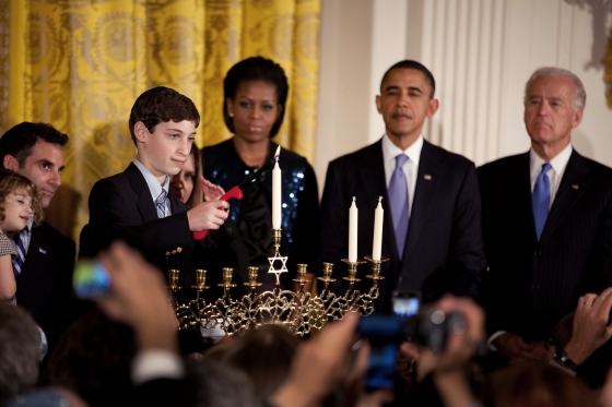WhiteHouseHanukkah2010