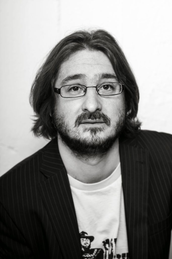2 - Cserna Szabó András Fotó Valuska Gábor