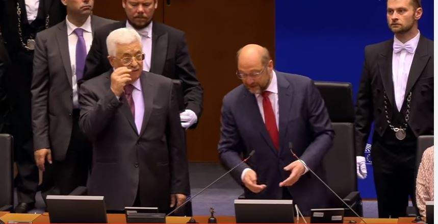 Abbasz,Schultz
